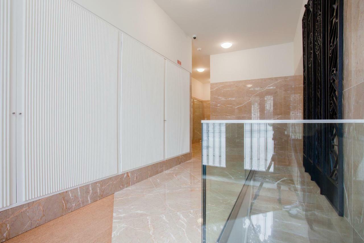 Liiiving In Porto | Aliados Luxury Apartments Εξωτερικό φωτογραφία